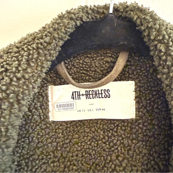 Anthropologie 4th & Reckless emel fuzzy coat L - Picture 6 of 10